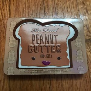 Too Faced Peanut Butter and Jelly Palette